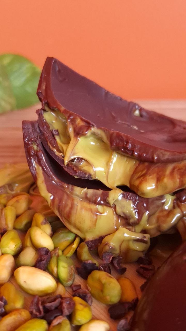 OVO DE CHOCOLATE AO LEITE DE COCO 57%